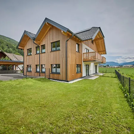 Barons Living Apartment